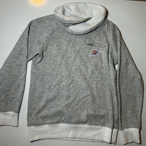 Gray Hoodie with Thunder OKC logo limited edition size M